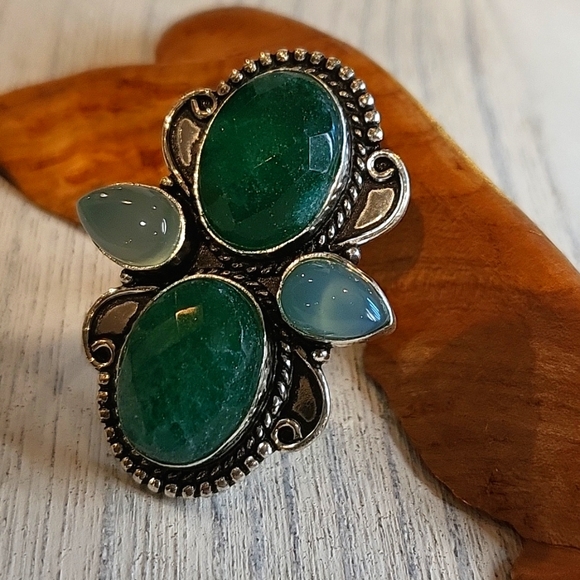 Simulated Emerald & Onyx Ring - 925 Plated - Picture 1 of 8